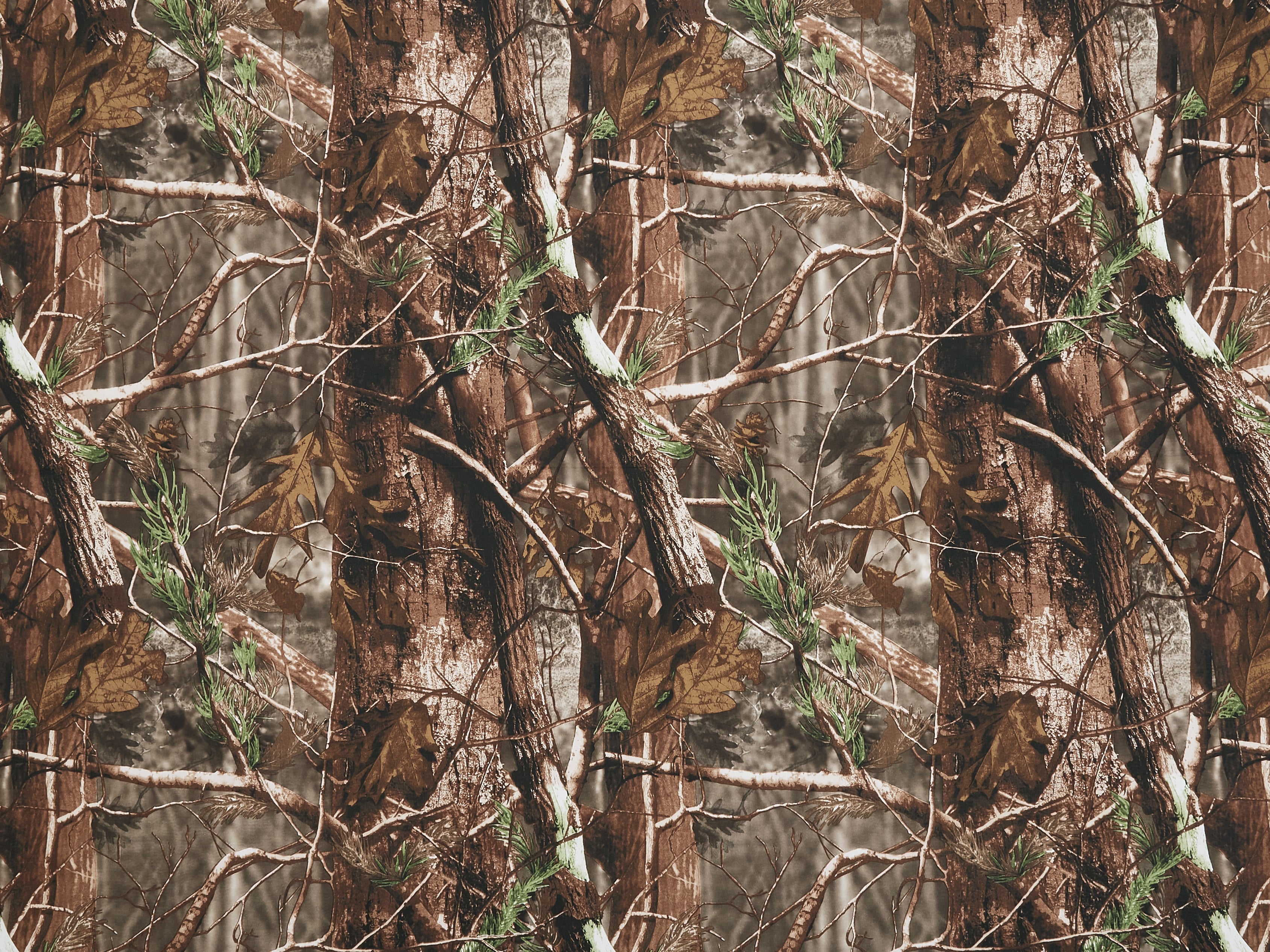Do we really need camouflage-patterned hunting clothes?